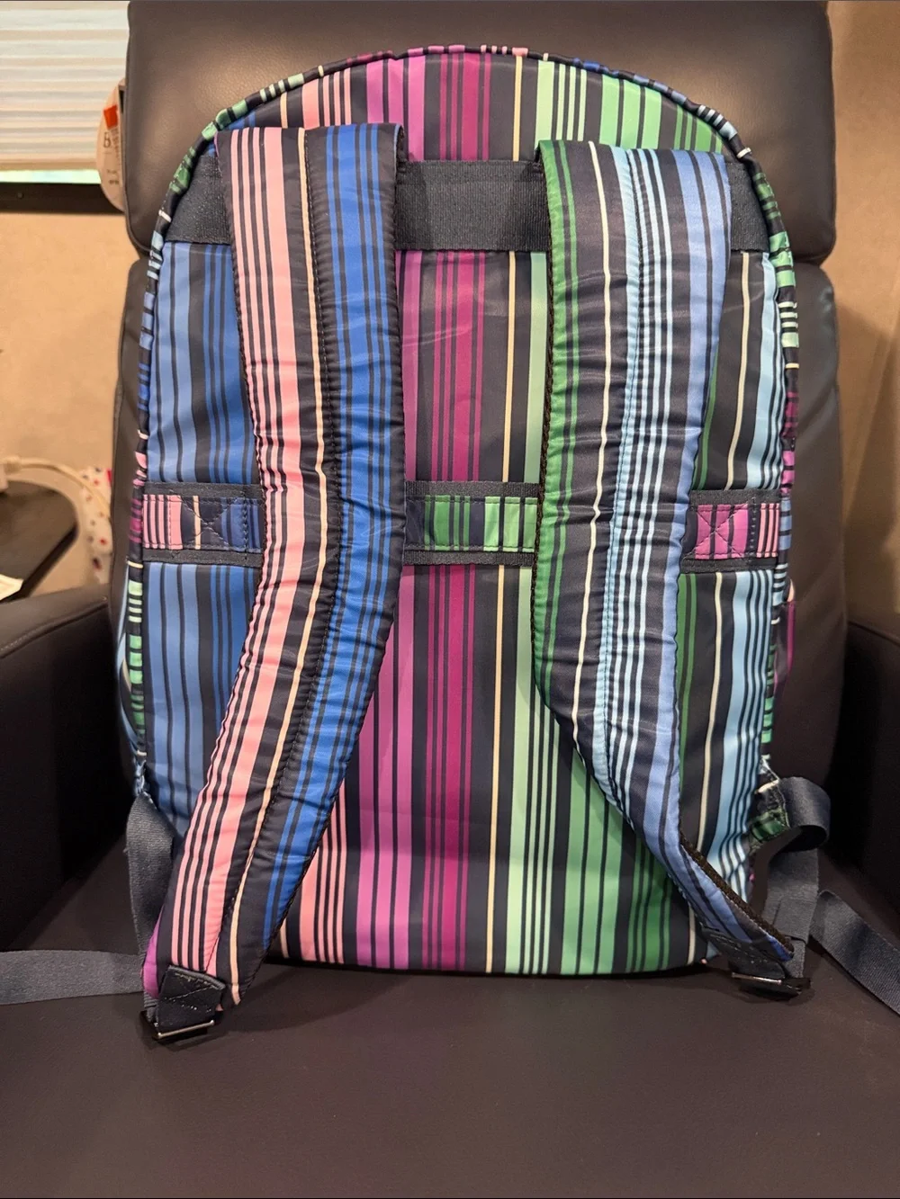 lug vibrant multicolor